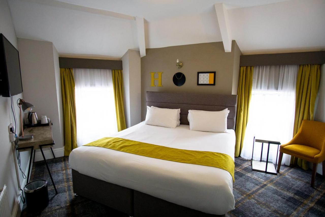 The County Hotel Haverfordwest Eksteriør bilde
